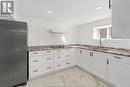 816 Dougall Avenue, Windsor, ON  - Indoor Photo Showing Kitchen 