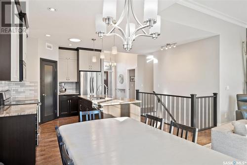 1022 Pohorecky Bay, Saskatoon, SK - Indoor Photo Showing Kitchen With Stainless Steel Kitchen With Upgraded Kitchen