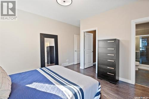 1022 Pohorecky Bay, Saskatoon, SK - Indoor Photo Showing Bedroom