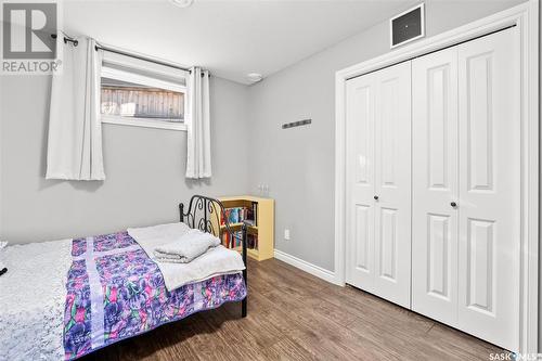 1022 Pohorecky Bay, Saskatoon, SK - Indoor Photo Showing Bedroom