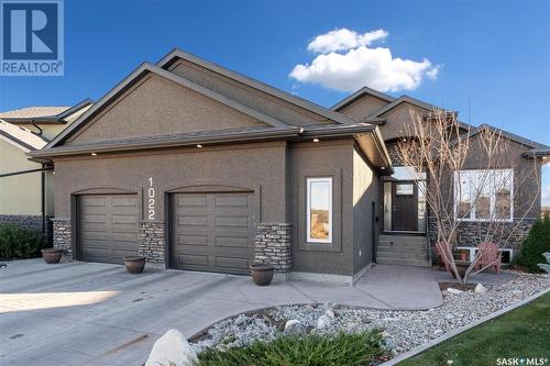 1022 Pohorecky Bay, Saskatoon, SK - Outdoor