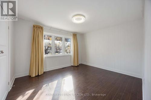 10 Chipping Road, Toronto, ON - Indoor Photo Showing Other Room