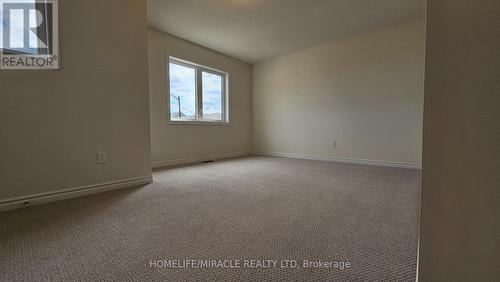 74 Oriole Crescent, Port Colborne, ON - Indoor Photo Showing Other Room