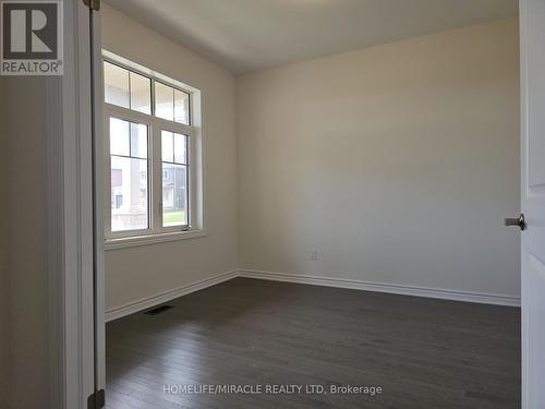 74 Oriole Crescent, Port Colborne, ON - Indoor Photo Showing Other Room