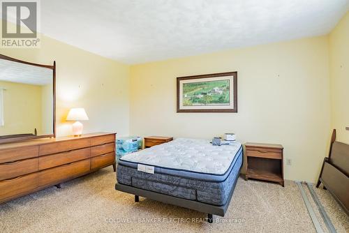 2534 Sherbrooke Street W, Cavan Monaghan, ON - Indoor Photo Showing Bedroom