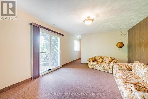 2534 Sherbrooke Street W, Cavan Monaghan, ON - Indoor Photo Showing Other Room