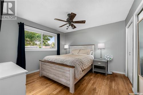 1240 Duffield Street W, Moose Jaw, SK - Indoor Photo Showing Bedroom