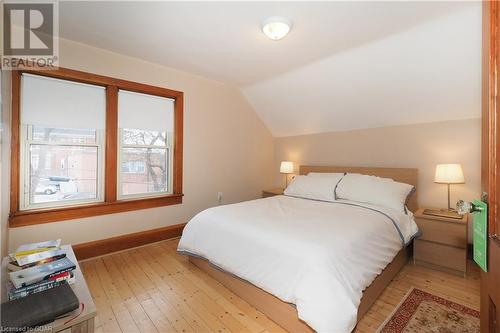 35 Fergus Street, Guelph, ON - Indoor Photo Showing Bedroom