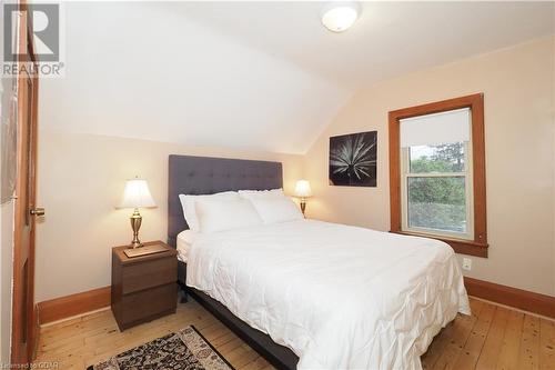 35 Fergus Street, Guelph, ON - Indoor Photo Showing Bedroom