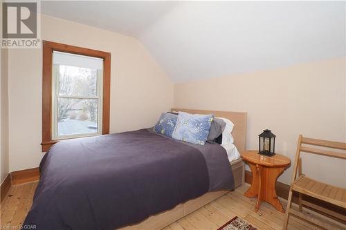 35 Fergus Street, Guelph, ON - Indoor Photo Showing Bedroom