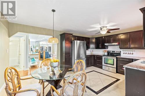 355 Jolly Avenue, Lasalle, ON - Indoor Photo Showing Kitchen