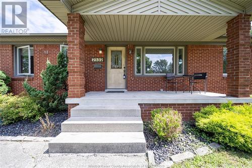 2532 Westminster, Windsor, ON - Outdoor