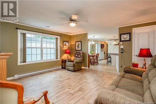 16 Morland Avenue, Saint John, NB - Indoor Photo Showing Living Room