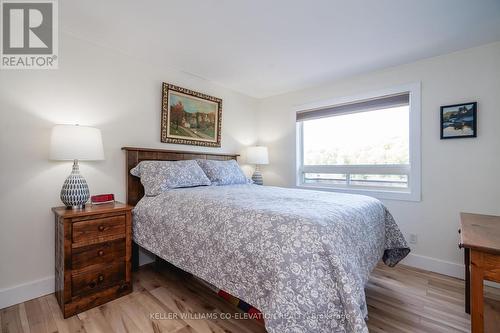 1020 Frau Lane, Bracebridge, ON - Indoor Photo Showing Bedroom