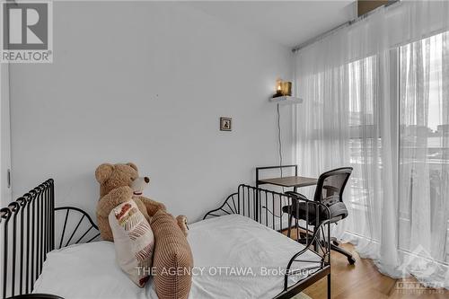 415 - 354 Gladstone Avenue, Ottawa, ON - Indoor Photo Showing Bedroom