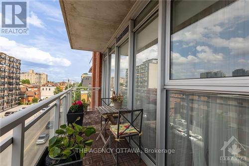 415 - 354 Gladstone Avenue, Ottawa, ON - Outdoor With Balcony With Exterior