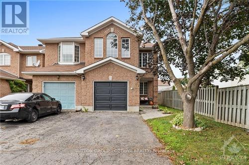 77 Daventry Crescent, Ottawa, ON - Outdoor