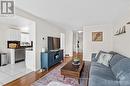 77 Daventry Crescent, Ottawa, ON  - Indoor Photo Showing Living Room 