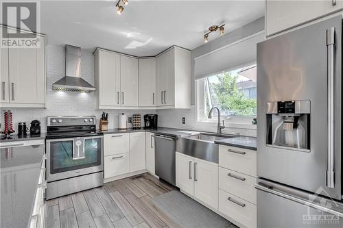 1441 Talcy Crescent, Ottawa, ON - Indoor Photo Showing Kitchen With Stainless Steel Kitchen With Upgraded Kitchen