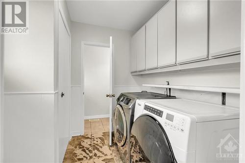 1249 Morrison Drive, Ottawa, ON - Indoor Photo Showing Laundry Room