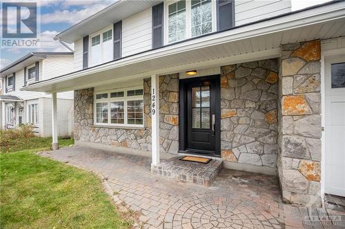 1249 Morrison Drive, Ottawa, ON - Outdoor