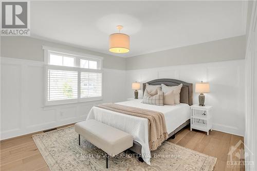 1249 Morrison Drive, Ottawa, ON - Indoor Photo Showing Bedroom