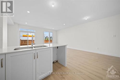 131 Succession Court, Ottawa, ON - Indoor Photo Showing Kitchen With Double Sink