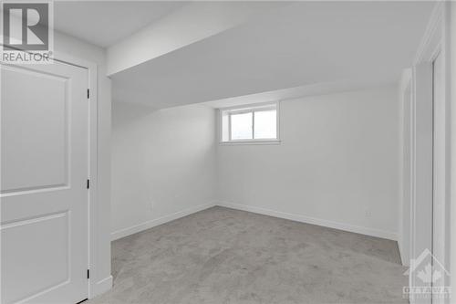 609 Knotridge Street, Ottawa, ON - Indoor Photo Showing Other Room