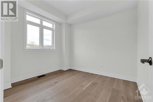 609 Knotridge Street, Ottawa, ON - Indoor Photo Showing Other Room