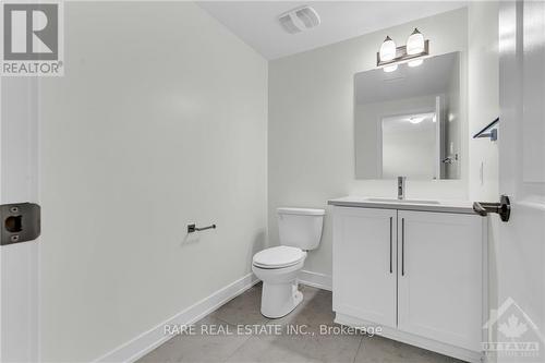 609 Knotridge Street, Ottawa, ON - Indoor Photo Showing Bathroom