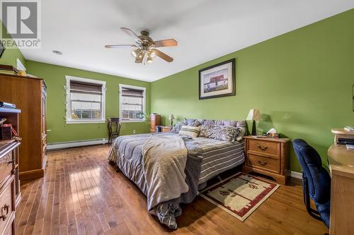 8 Hennesseys Place, Conception Bay South, NL - Indoor Photo Showing Bedroom