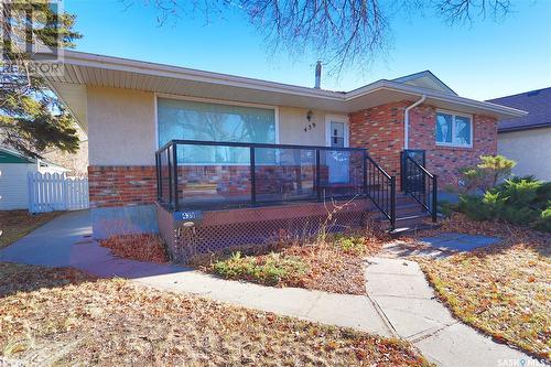 439 Wascana Street, Regina, SK - Outdoor