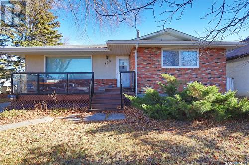 439 Wascana Street, Regina, SK - Outdoor