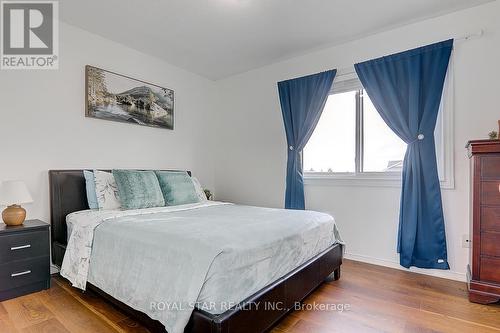 65 Trevino Circle, Barrie, ON - Indoor Photo Showing Bedroom