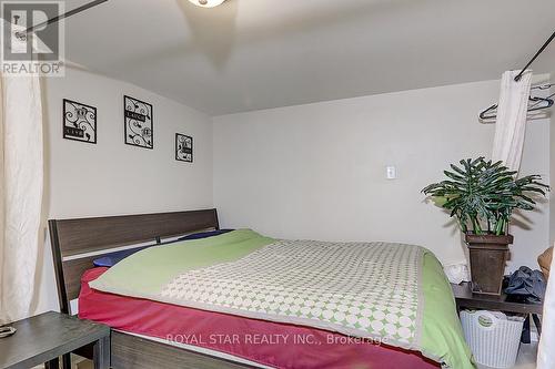 65 Trevino Circle, Barrie, ON - Indoor Photo Showing Bedroom