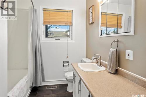 262 Nesbitt Crescent, Saskatoon, SK - Indoor Photo Showing Bathroom