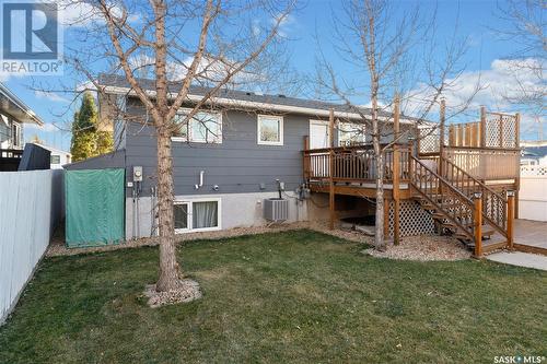 262 Nesbitt Crescent, Saskatoon, SK - Outdoor With Deck Patio Veranda