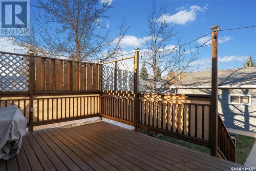 262 Nesbitt Crescent, Saskatoon, SK - Outdoor With Deck Patio Veranda With Exterior