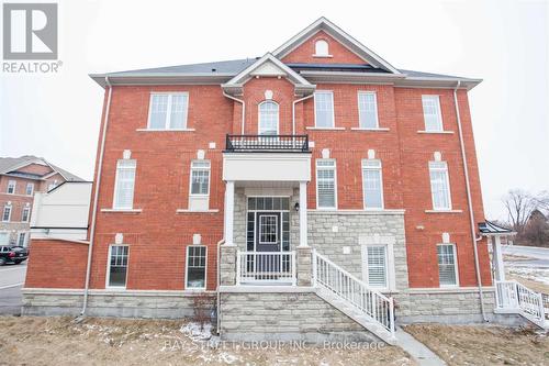 133 Dundas Way, Markham, ON - Outdoor With Facade