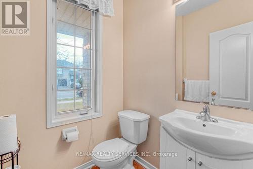 149 Brisdale Drive, Brampton, ON - Indoor Photo Showing Bathroom