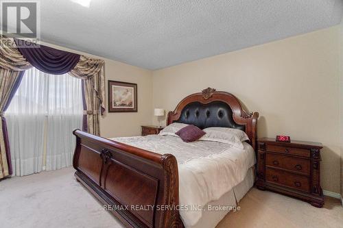 149 Brisdale Drive, Brampton, ON - Indoor Photo Showing Bedroom