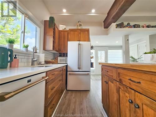 81 Sandys Street, Chatham, ON - Indoor Photo Showing Kitchen