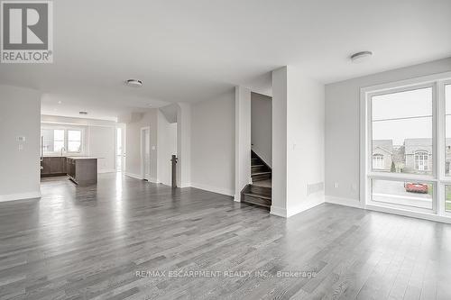 67 - 2273 Turnberry Road, Burlington, ON - Indoor Photo Showing Living Room