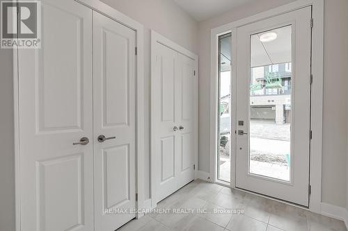 67 - 2273 Turnberry Road, Burlington, ON - Indoor Photo Showing Other Room