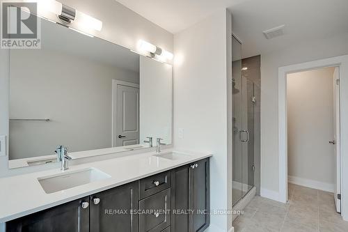 67 - 2273 Turnberry Road, Burlington, ON - Indoor Photo Showing Bathroom