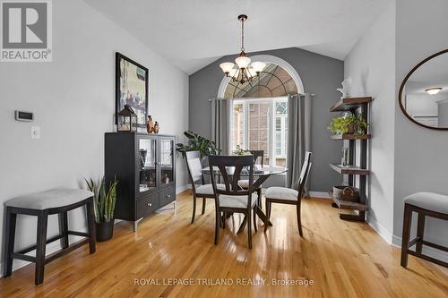 121 - 2025 Meadowgate Boulevard, London, ON - Indoor Photo Showing Dining Room