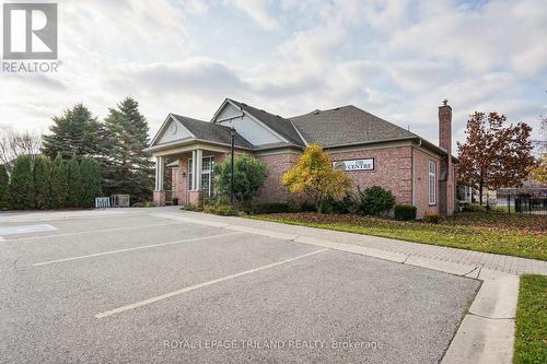 121 - 2025 Meadowgate Boulevard, London, ON - Outdoor