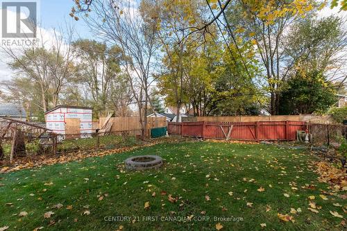 12 Adelaide Street S, London, ON - Outdoor With Backyard