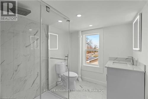 59 Main Street S, Lambton Shores (Forest), ON - Indoor Photo Showing Bathroom