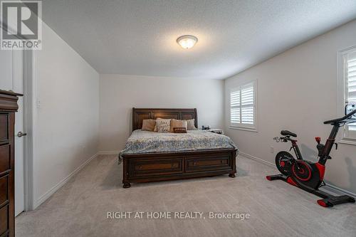 17 Melrose Drive, Cavan Monaghan, ON - Indoor Photo Showing Bedroom